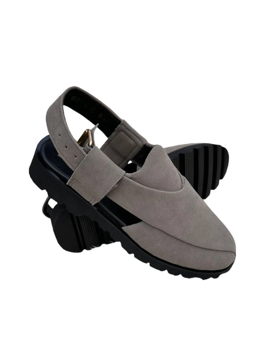Suedezaar - Grey (Classic Peshawari Chappal)