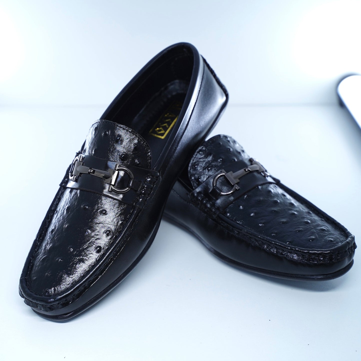 Ostrich -BLK