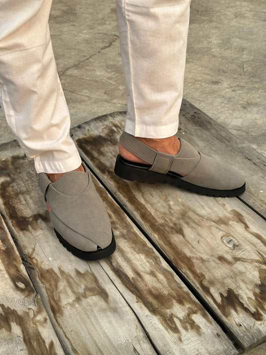 Suedezaar - Grey (Classic Peshawari Chappal)