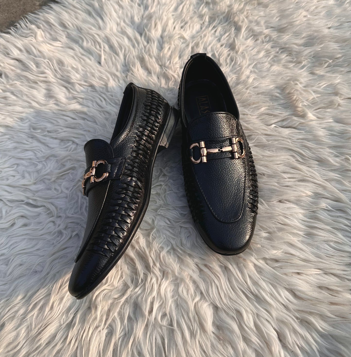 Danima - BLK (Hand made soft leather)
