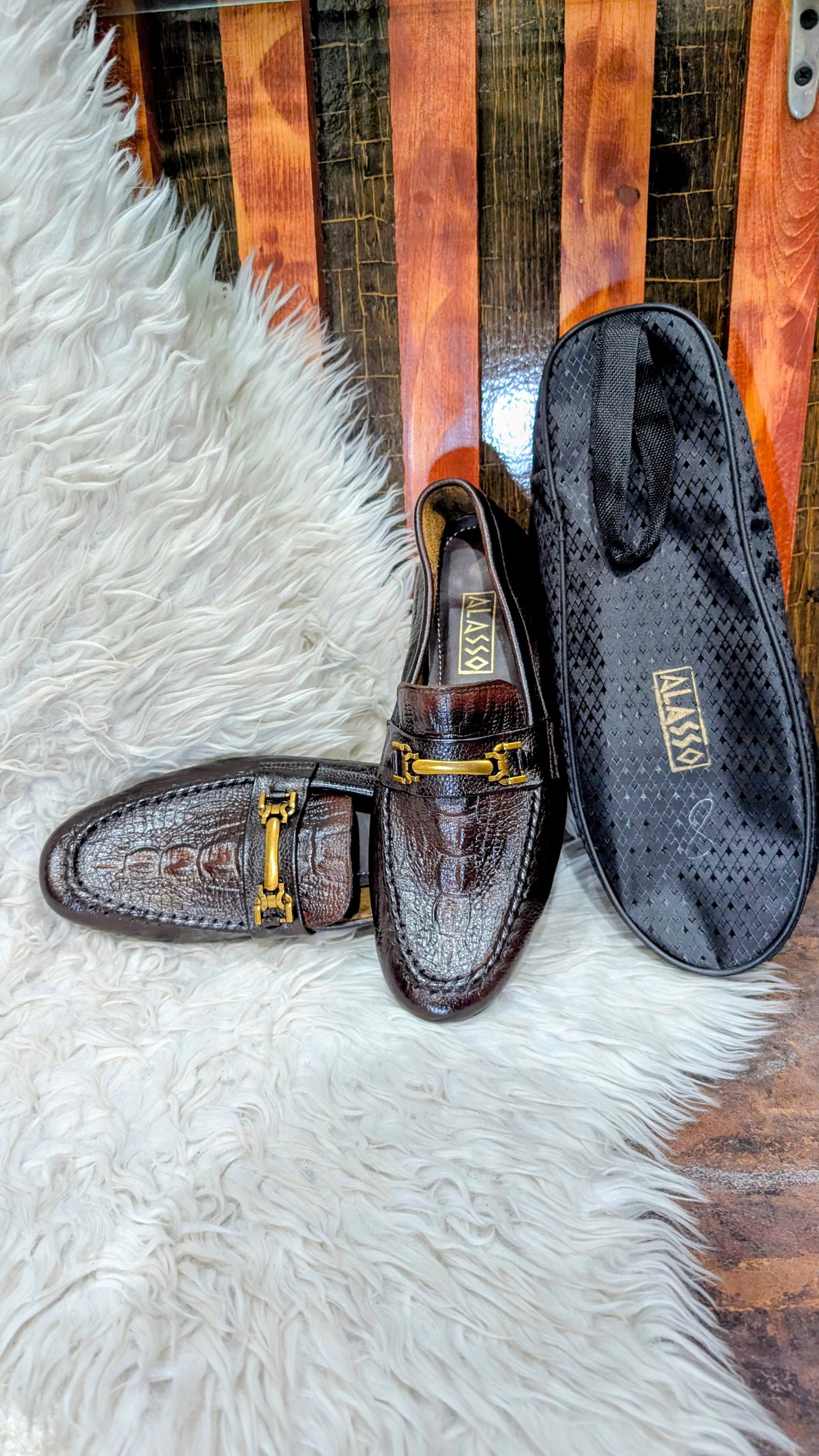 Regal - BRG (soft leather with free bag)