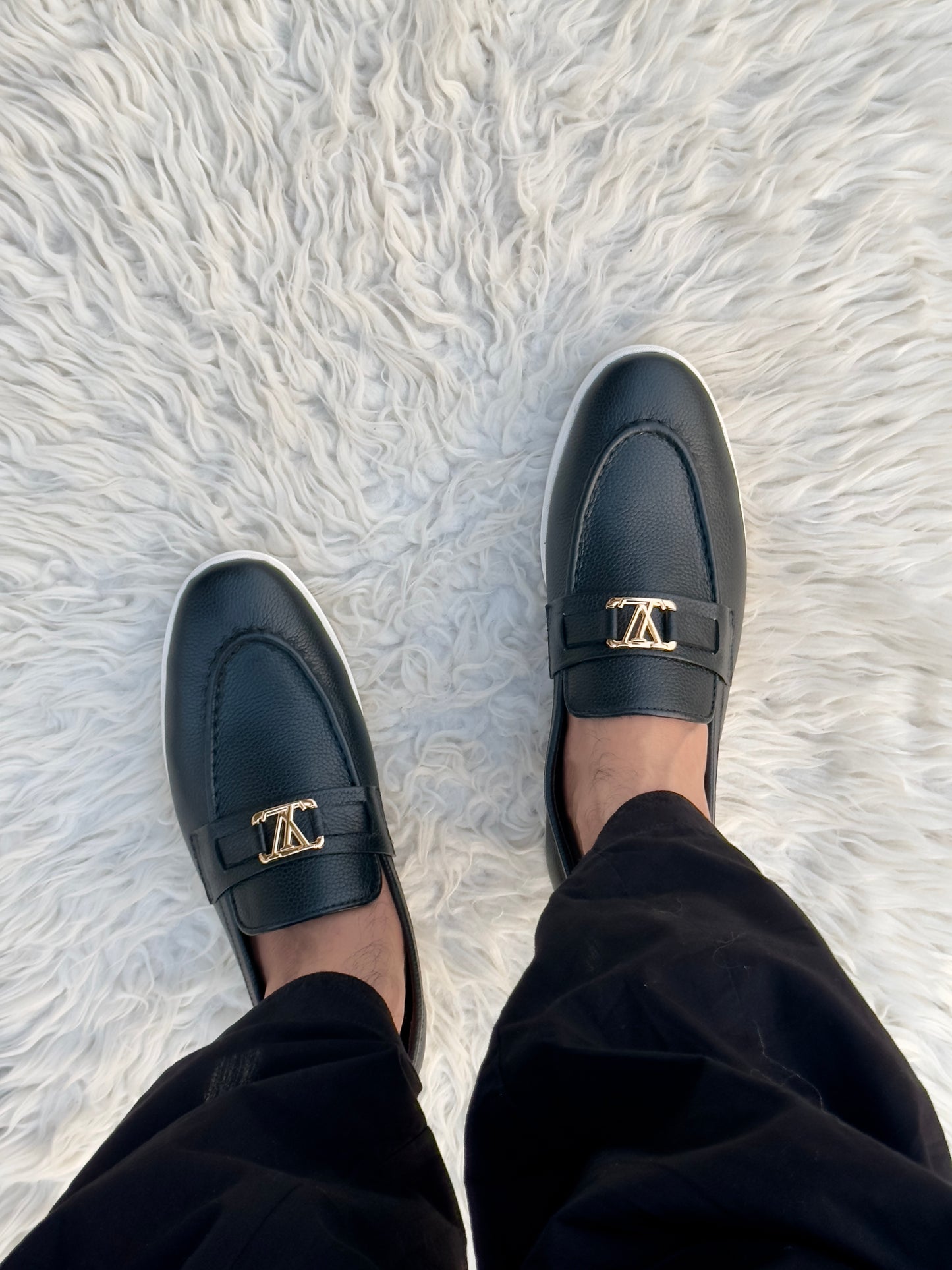 Lorven LV - BLACK (crust 100% Leather)
