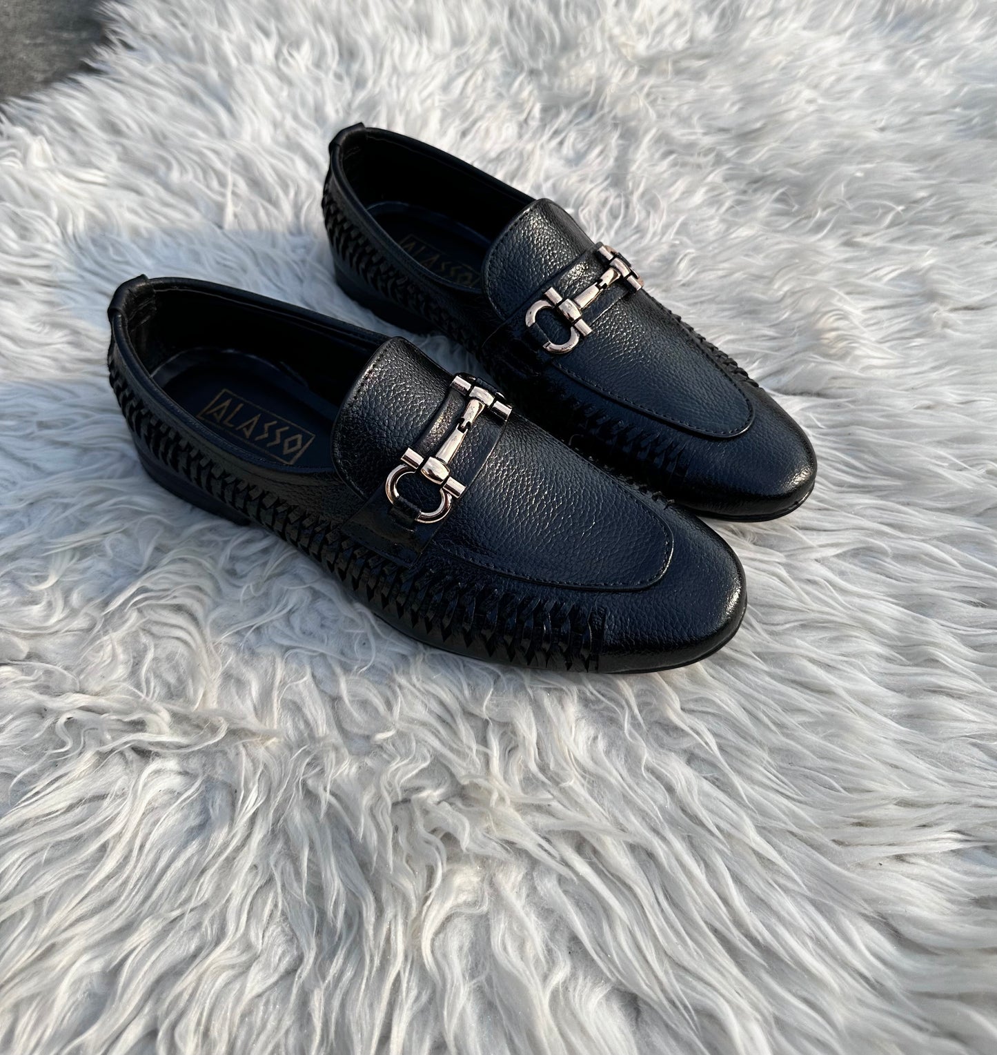 Danima - BLK (Hand made soft leather)