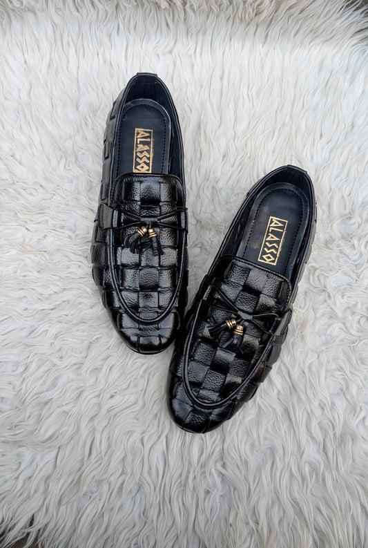 MOCRO – BLK (Hand-Woven Leather)