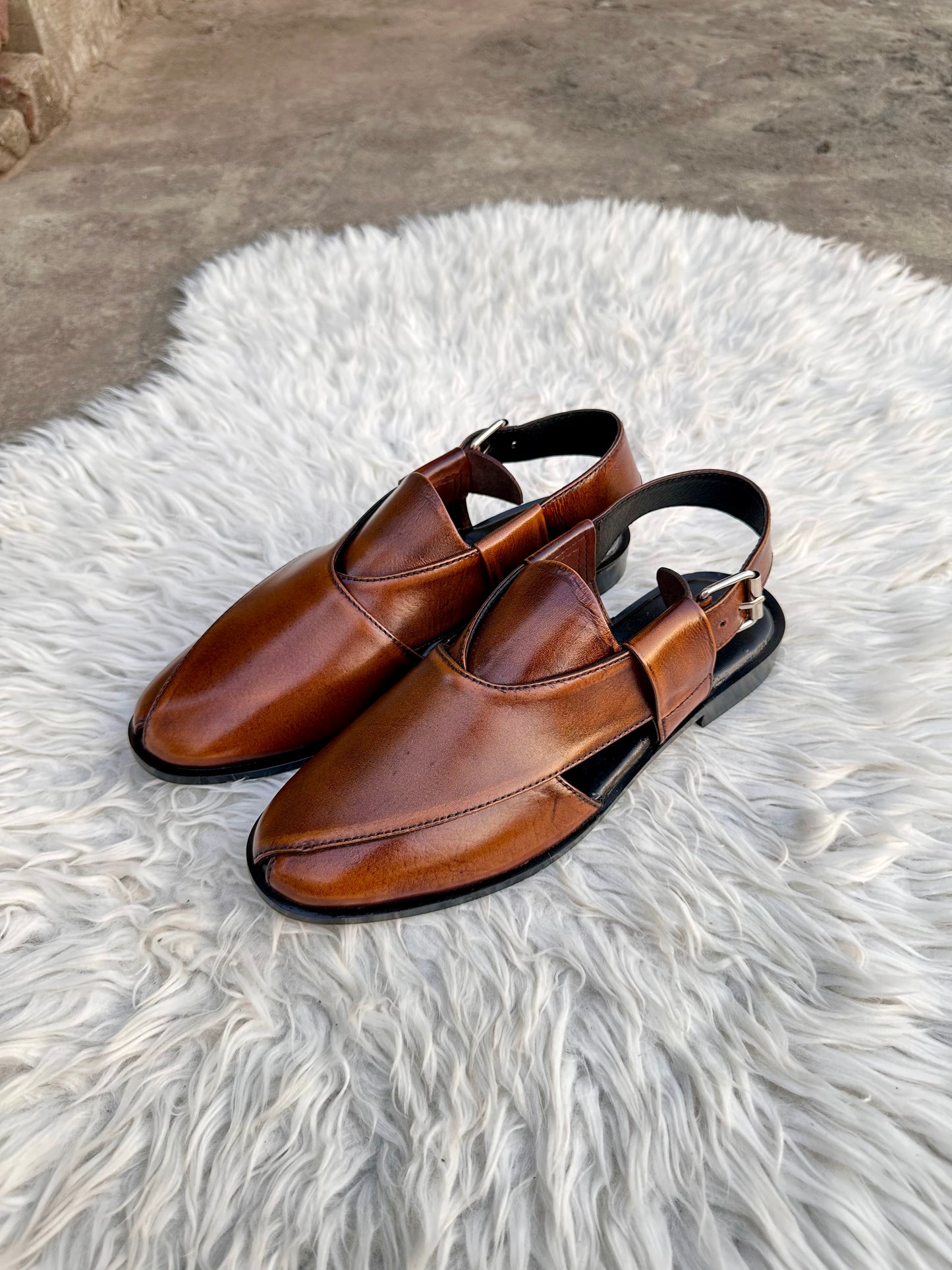 Jannan - BROWN (100% Cow Leather)